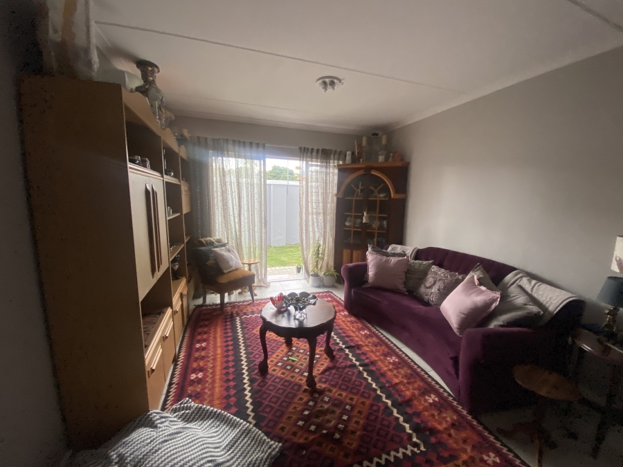 To Let 2 Bedroom Property for Rent in Sonkring Western Cape